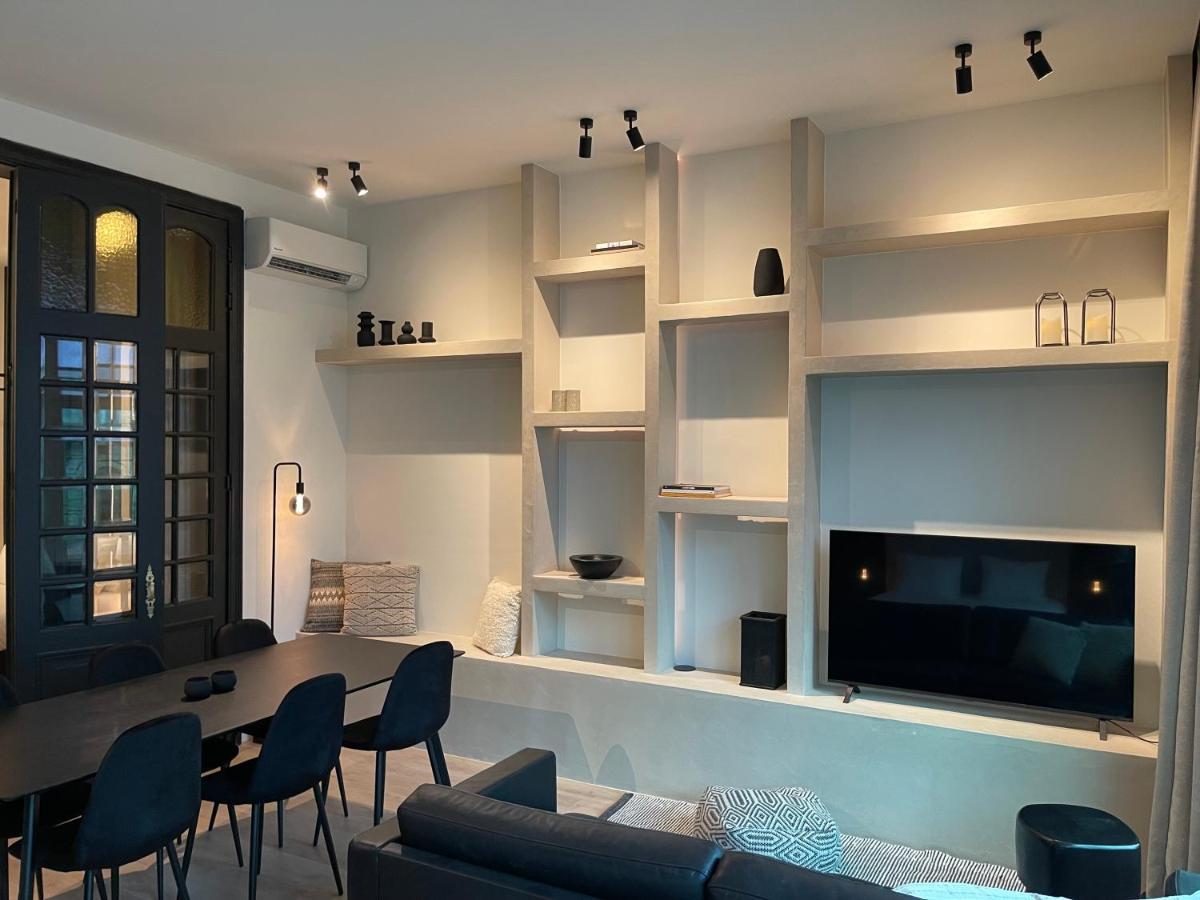 3 Bedroom Art-Nouveau Apartment With Free Parking เกนต์ ภายนอก รูปภาพ
