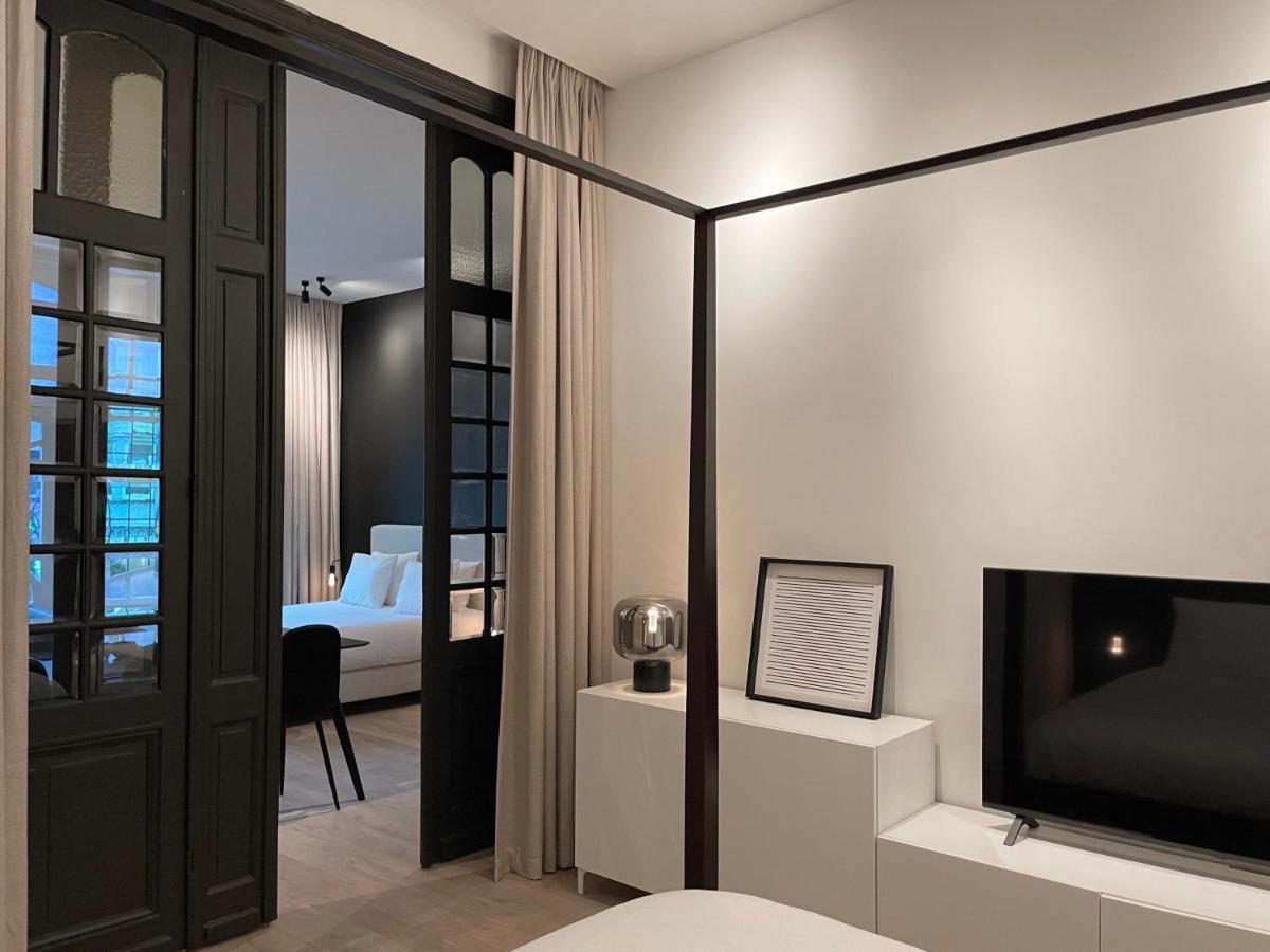 3 Bedroom Art-Nouveau Apartment With Free Parking เกนต์ ภายนอก รูปภาพ
