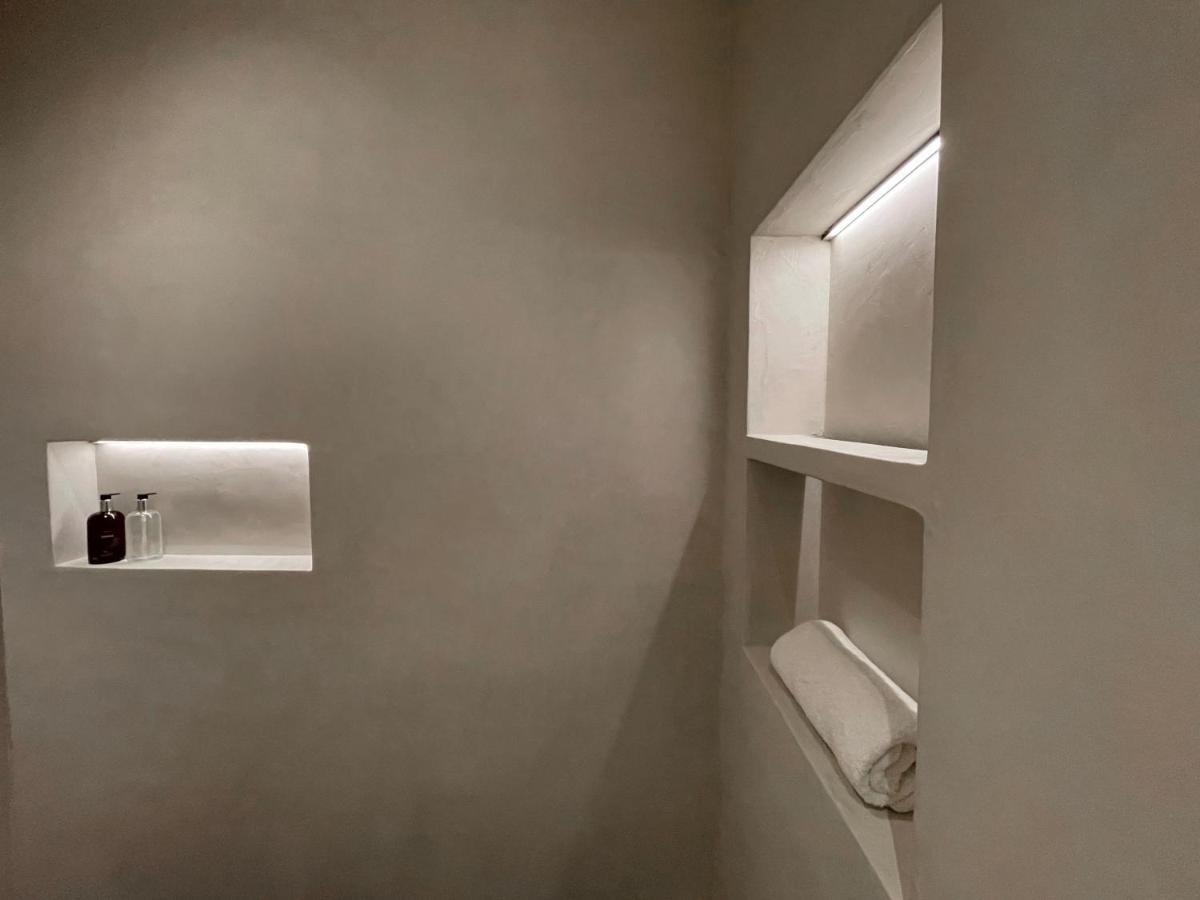 3 Bedroom Art-Nouveau Apartment With Free Parking เกนต์ ภายนอก รูปภาพ
