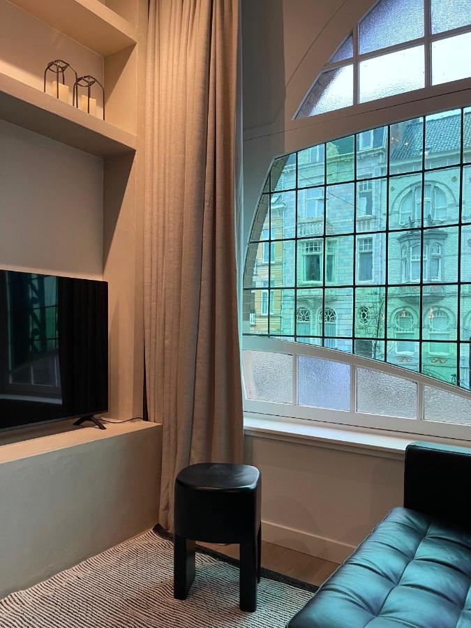3 Bedroom Art-Nouveau Apartment With Free Parking เกนต์ ภายนอก รูปภาพ